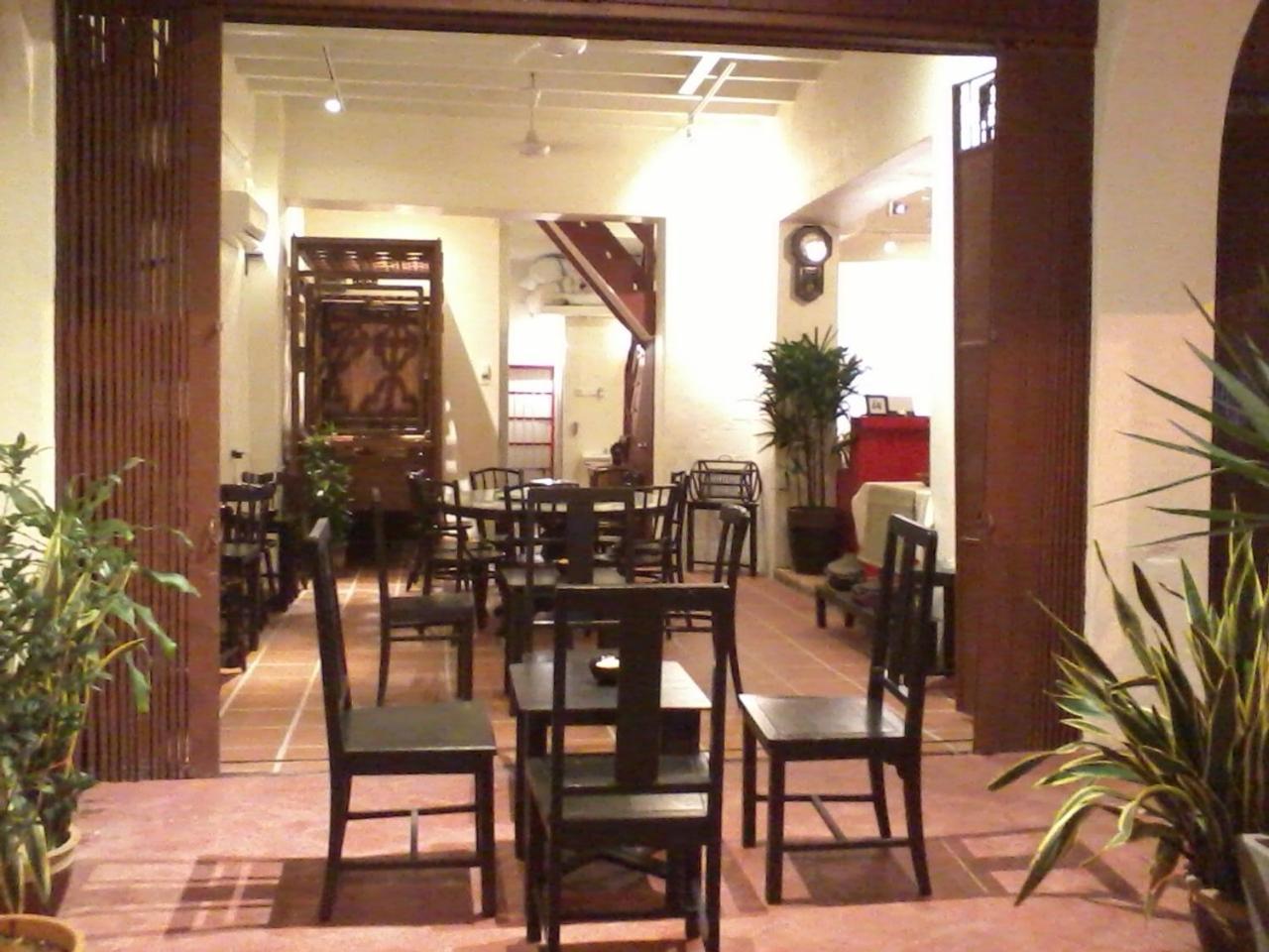 Red Inn Court George Town Eksteriør bilde