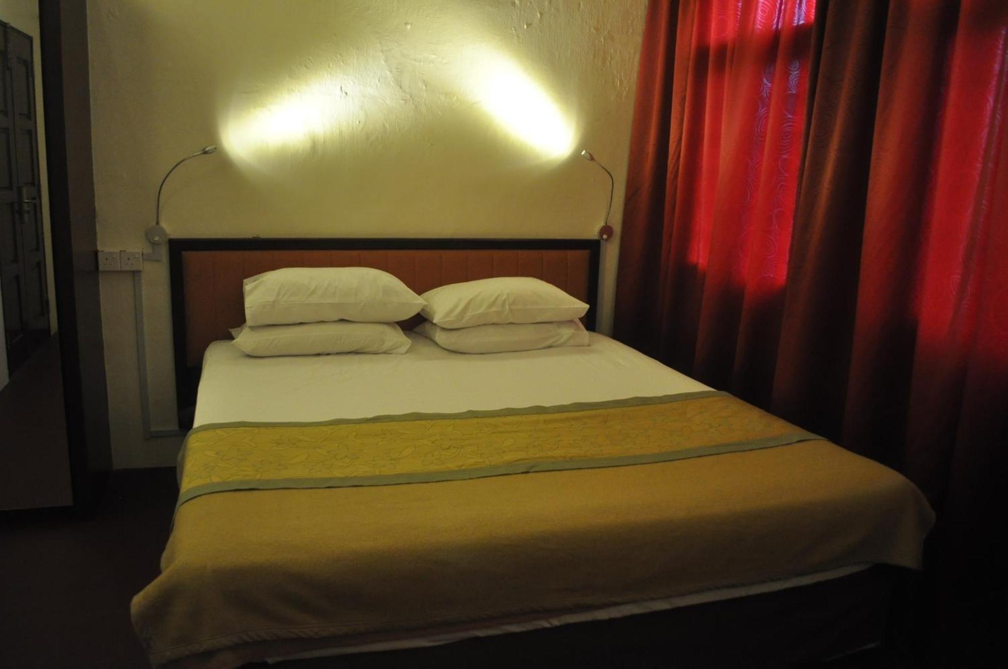 Red Inn Court George Town Eksteriør bilde