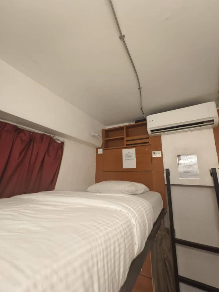 Red Inn Court George Town Eksteriør bilde