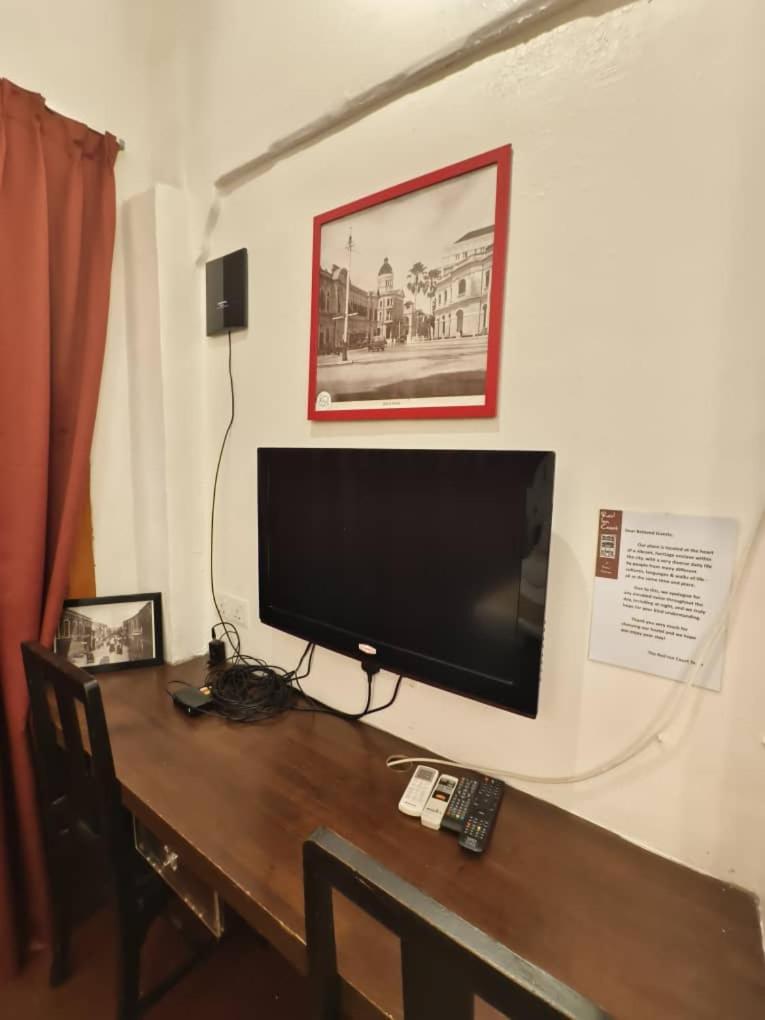 Red Inn Court George Town Eksteriør bilde
