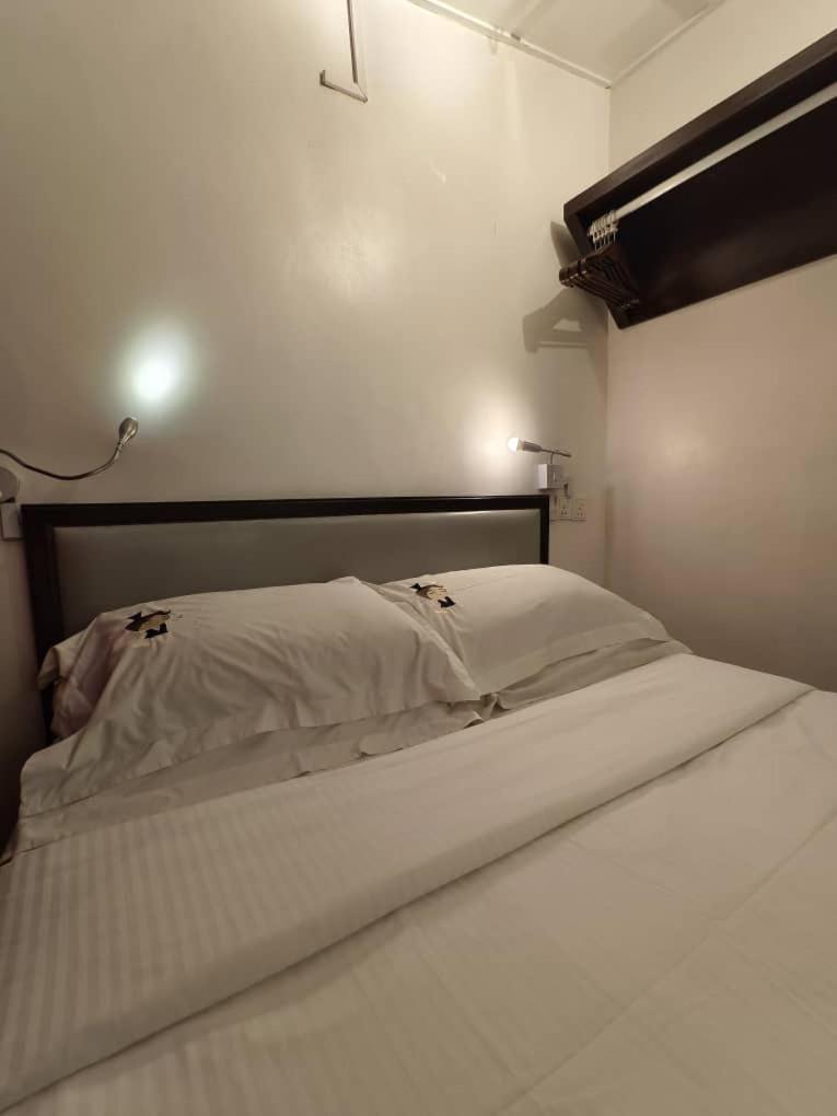 Red Inn Court George Town Eksteriør bilde